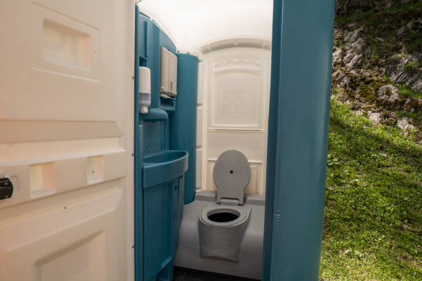 Best High-end porta potty rental  in Bylas, AZ