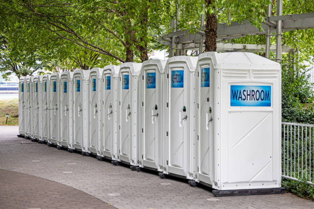 Best High-end porta potty rental  in Bylas, AZ